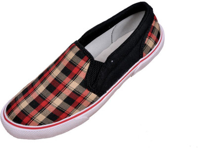 Red Fox Casual Shoes For Men(Brown, Red