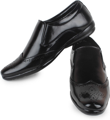Beonza Slip On Shoes For Men(Black)
Beonza Slip On Shoes For Men(Black)