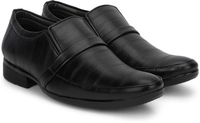 Vulcan Knight Slip On For Men(Black