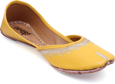 Paduki Ethnic Footwear Mojaris For Women(Yellow