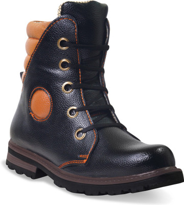 ADYBird Licorice Boots For Men(Black