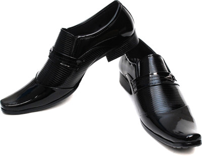 Shoe Striker Black Party Wear For Men(Black