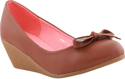 Bruno Manetti 8109-1 For Women(Tan, Camel 
Bruno Manetti 8109-1 For Women(Tan, Camel
