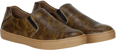 Kraasa RockSolid Loafers For Men(Khaki