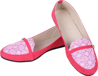 Goyal Pink Dimond Cut Loafers For Women(Pink