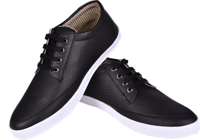 Messi Canvas Shoes For Men(Black
Messi Canvas Shoes For Men(Black