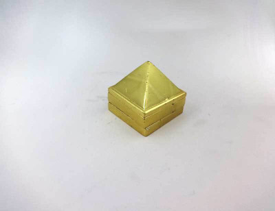 Sitare Panchdhatu 27 gms Vastu Pyramid Decorative Showpiece - 2.5 cm(Gold, Silver, Copper, Iron, Zinc, Yellow)
Sitare Panchdhatu 27 gms Vastu Pyramid Decorative Showpiece - 2.5 cm(Gold, Silver, Copper, Iron, Zinc, Yellow)