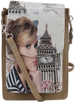 Coash Women Beige PU Messenger Bag