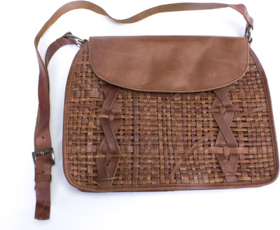 Ess Tee Women Casual Brown Genuine Leather Sling Bag