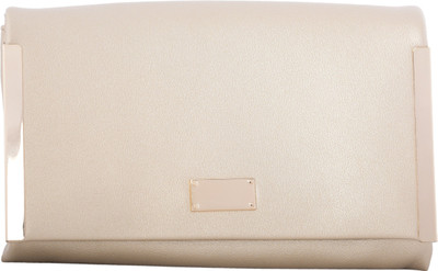 Kleio Women Evening/Party Gold PU Sling Bag
Kleio Women Evening/Party Gold PU Sling Bag