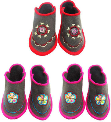 Shilipi Perokars Slippers, Multicolor