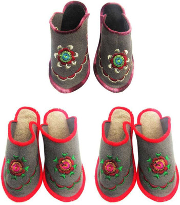 Shree Sai Slippers, Multicolor