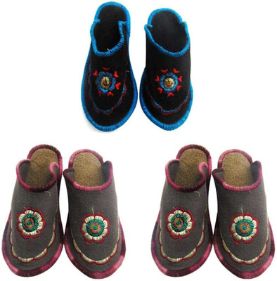 Champaliya Slippers, Multicolor