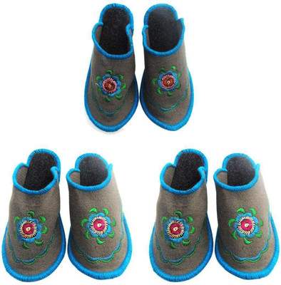 Shilipi Perokars Slippers, Multicolor