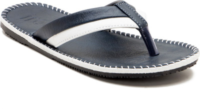Iroo Slippers, Blue;white
