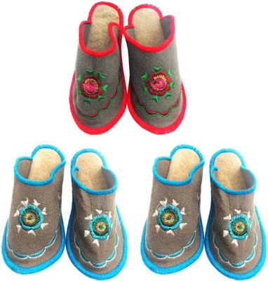 Shree Sai Slippers, Multicolor