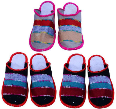 Shree Sai Slippers, Multicolor
