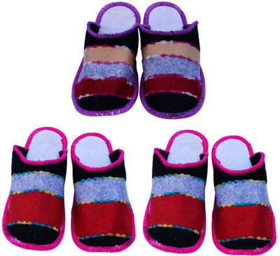 Shree Sai Slippers, Red