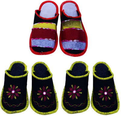 Shree Sai Slippers, Yellow