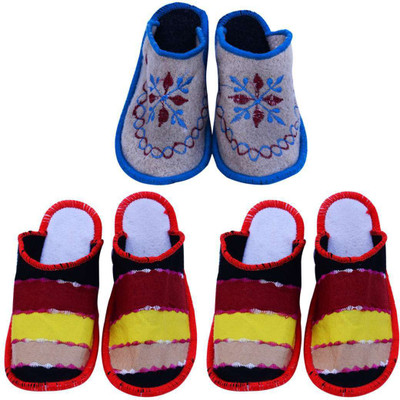 Shilipi Perokars Slippers, Multicolor