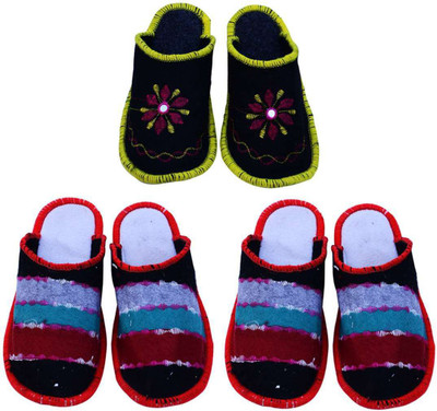 Champaliya Slippers, Multicolor