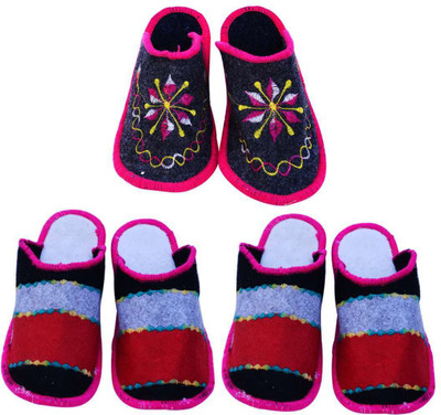 Champaliya Slippers, Multicolor