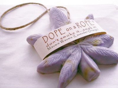Rage Paints Dope on a Rope Soap - Maui Wowie | Lavender Orange(120 g)
