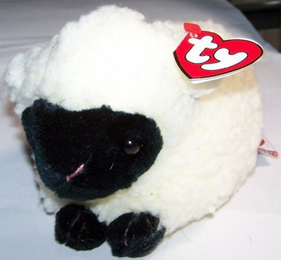 Ty Attic Treasures Woolly The Lamb(White)