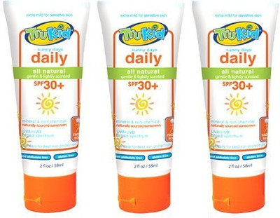 Hawaiian Tropic sensitive skin oil free faces lotion sunscreen - SPF 30 PA+(60 ml)
Hawaiian Tropic sensitive skin oil free faces lotion sunscreen - SPF 30 PA+(60 ml)