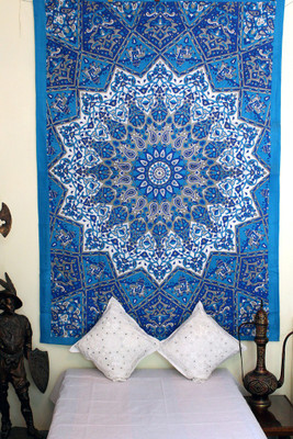 Stylo Culture Living Room Tapestry(Blue, White)