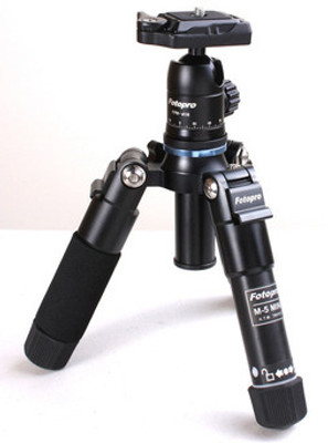 Fotopro Ultra-Portable Professional Digital Camera Mini Tripod M-5 Mini(Black, Supports Up to 8000 g)
Fotopro Ultra-Portable Professional Digital Camera Mini Tripod M-5 Mini(Black, Supports Up to 8000 g)