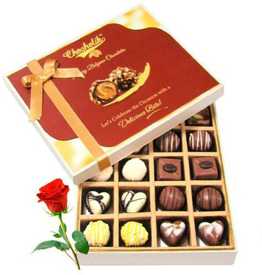 Chocholik Artificial Flower Gift Set