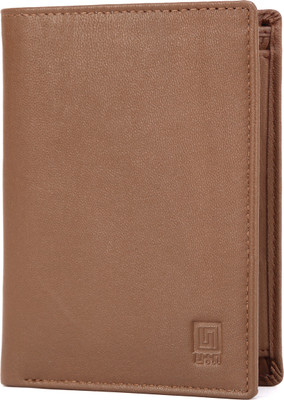 U+N Men Tan Genuine Leather Wallet(3 Card Slots)