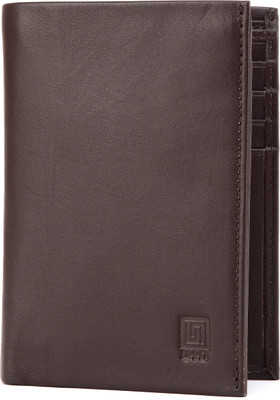 U+N Men Brown Genuine Leather Wallet(8 Card Slots)