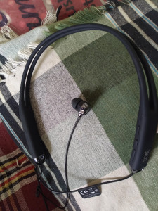 Boat rockerz hot sale 325 earphones review