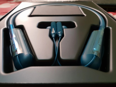 Samsung u flex headphones flipkart cheap