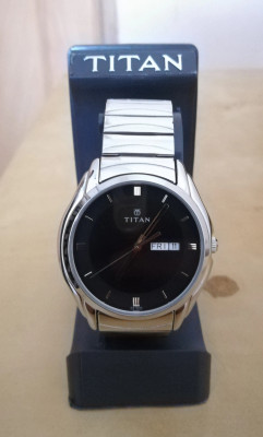 Titan watch 1578 new arrivals sac price