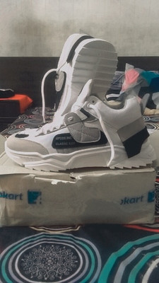 Jithy sneakers 2025