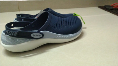 Far light discount crocs price