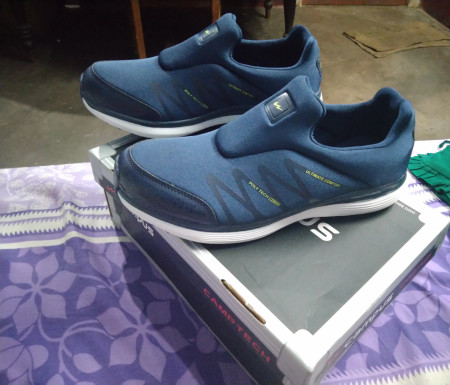 campus thunder running shoes