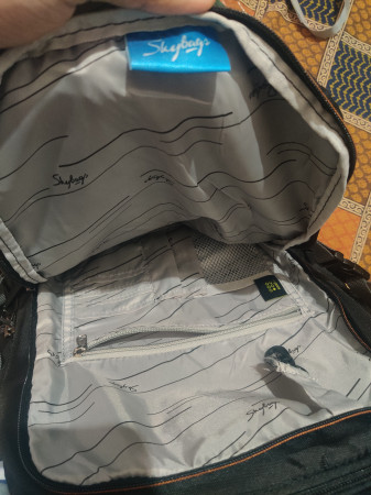 SKYBAGS Teckie 02.1 With Rain Cover 35 