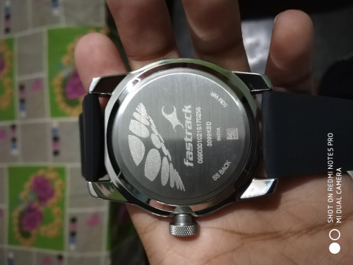 Fastrack The Daddie 3099SL06 Watch Price in India (2026) - Review, Last ...