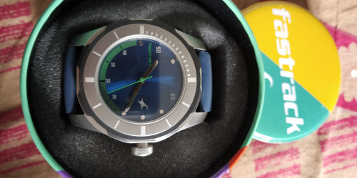 Fastrack The Daddie 3099SL06 Watch Price in India (2026) - Review, Last ...