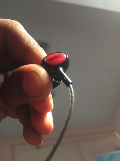 Artis E400m In Ear Headphones With Mic Bluetooth Headset Without Mic Price In India Buy Artis E400m In Ear Headphones With Mic Bluetooth Headset Without Mic Online Artis Flipkart Com