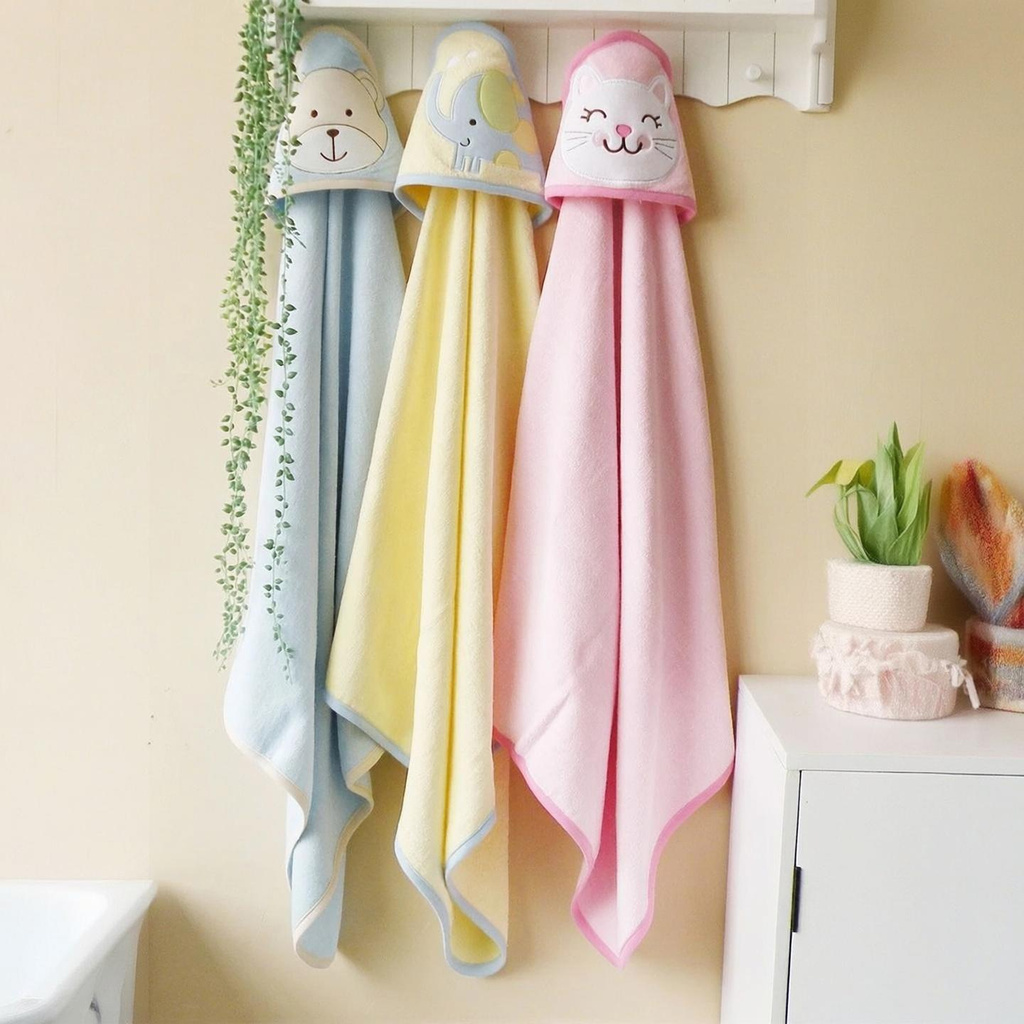 BABY ZONE Embroidered Single AC Blanket for  Mild Winter