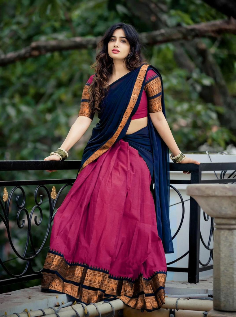 pavitraa sarees self design semi stitched lehenga choli
