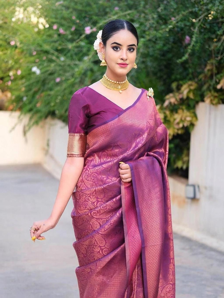 avantika fashion woven kanjivaram pure silk art silk saree