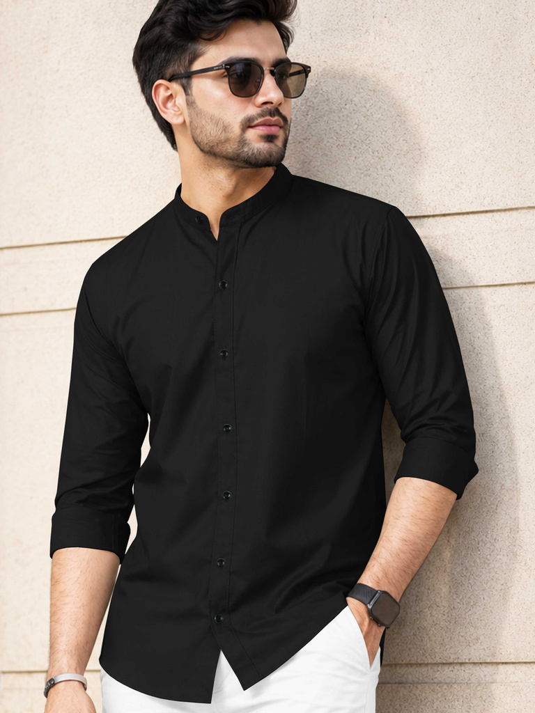 VeBNoR Men Solid Casual Black Shirt