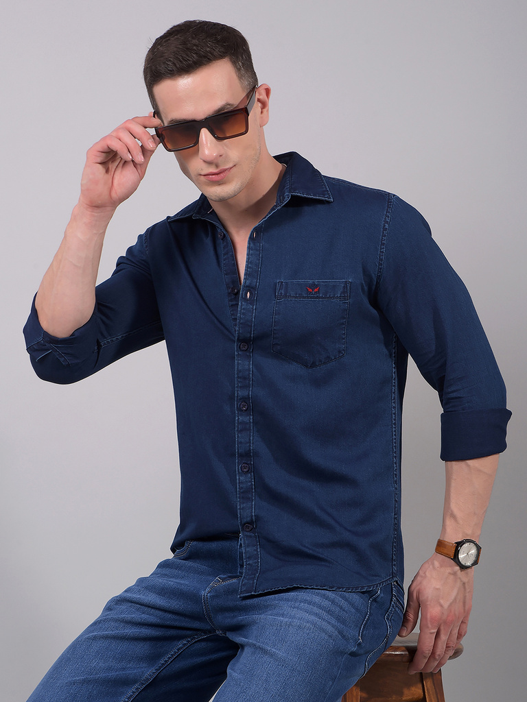 CRIMSOUNE CLUB Men Solid Casual Blue Shirt