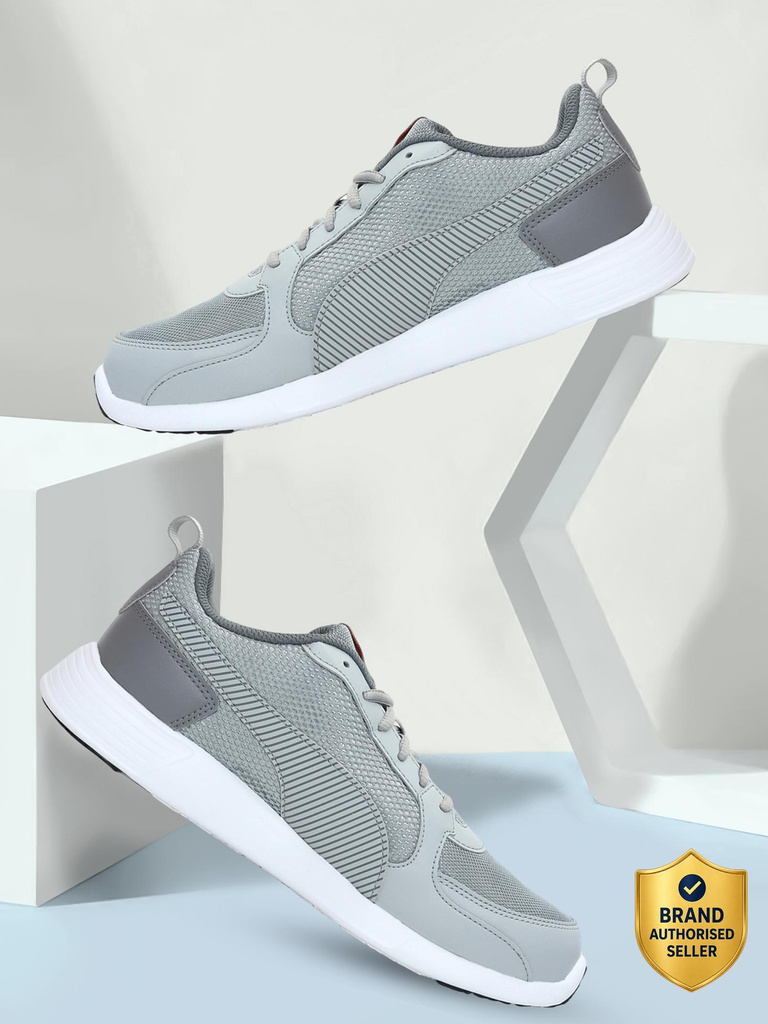 Fire run Sneakers For Men (Grey , 9)